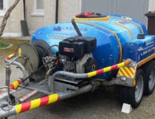 What Are the Signs Your Driveway in Croydon Needs Professional Cleaning or Repairs?